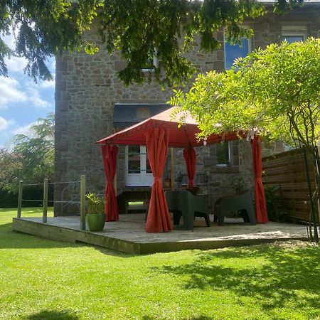 La Jackal Bed & Breakfast Ploubezre Екстериор снимка